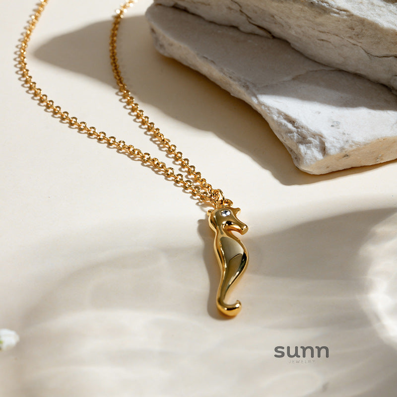 Lynn Layered Starfish Necklace [4M8PLN65]