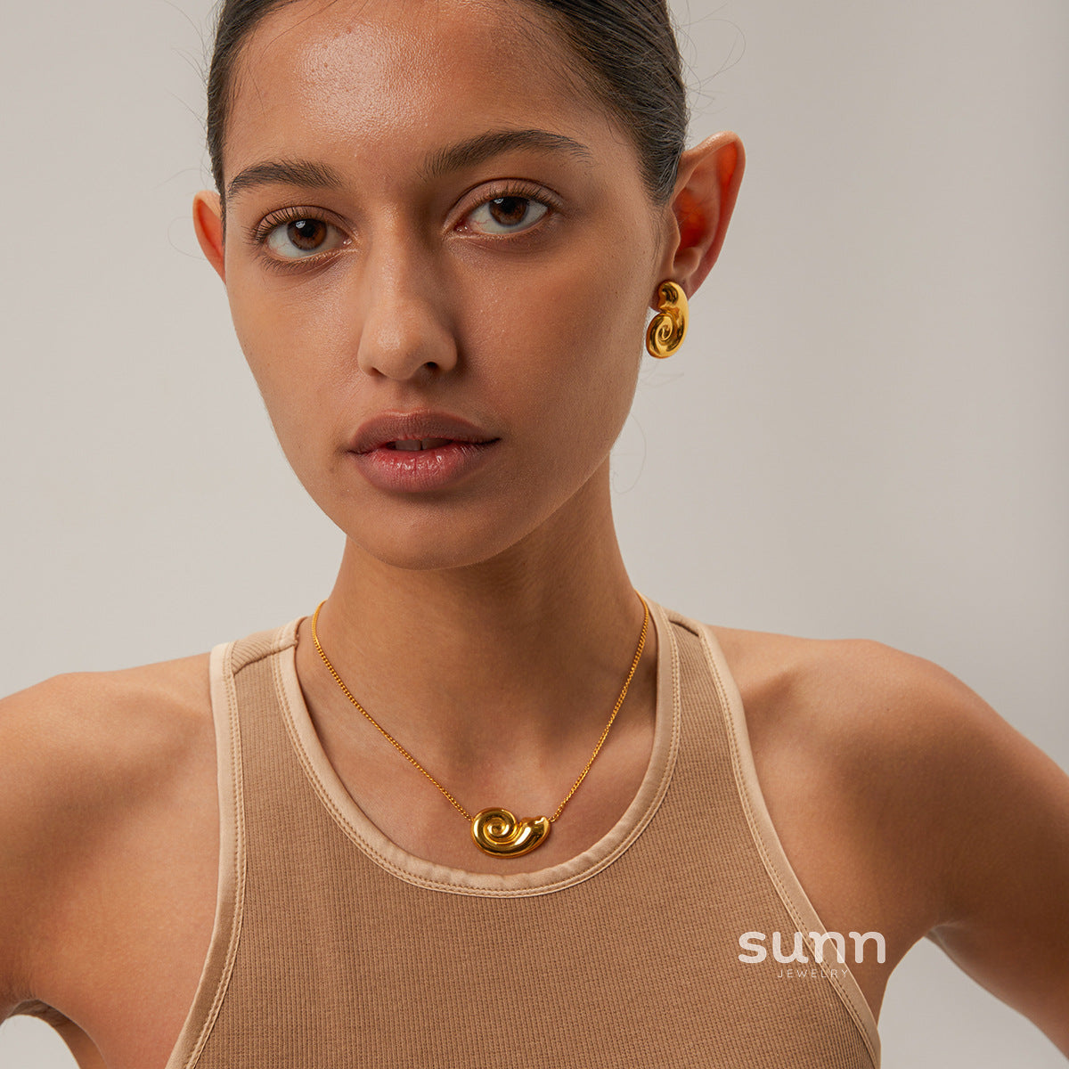 Lynn Layered Starfish Necklace [R10RE4YI]