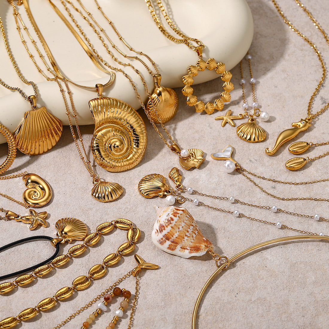 Lynn Layered Starfish Necklace [3IDVGD4T]