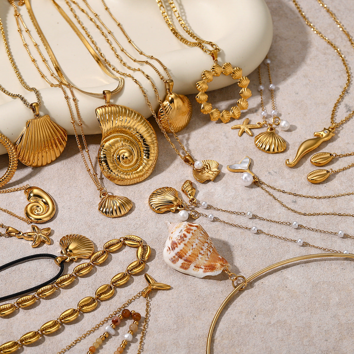 Lynn Layered Starfish Necklace [3IDVGD4T]
