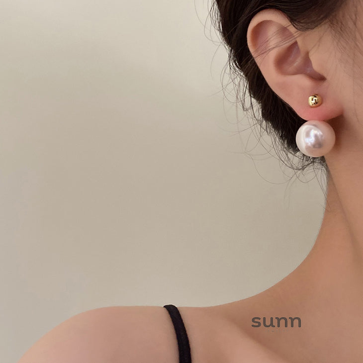 Lyrik Gold Pearl Drop Earrings [ZTD0G9DR]