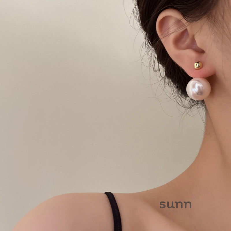 Lyrik Gold Pearl Drop Earrings [YNTL5YX8]