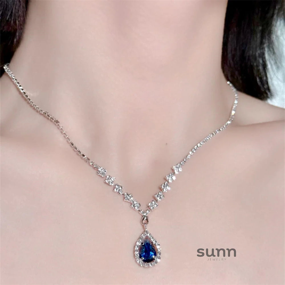 Maahi Sparkling Teardrop Necklace