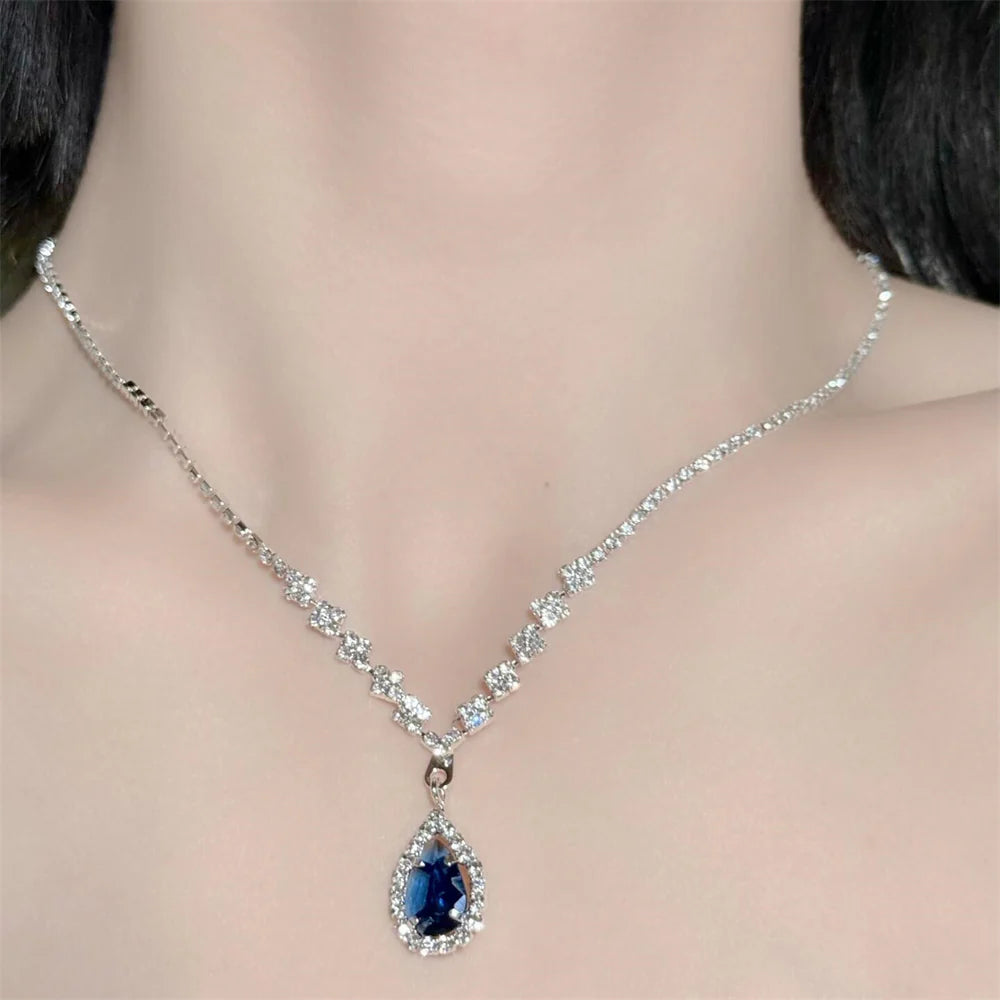 Maahi Sparkling Teardrop Necklace