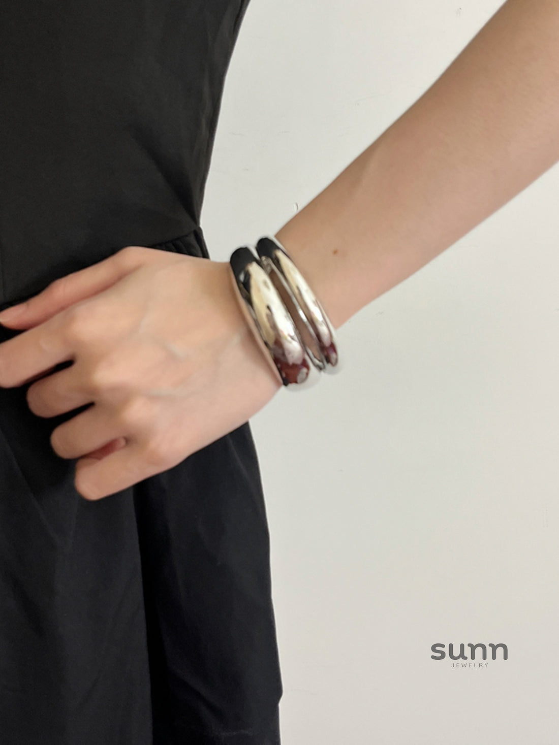 Mabel Sleek Layered Cuff [DY81TXOO]