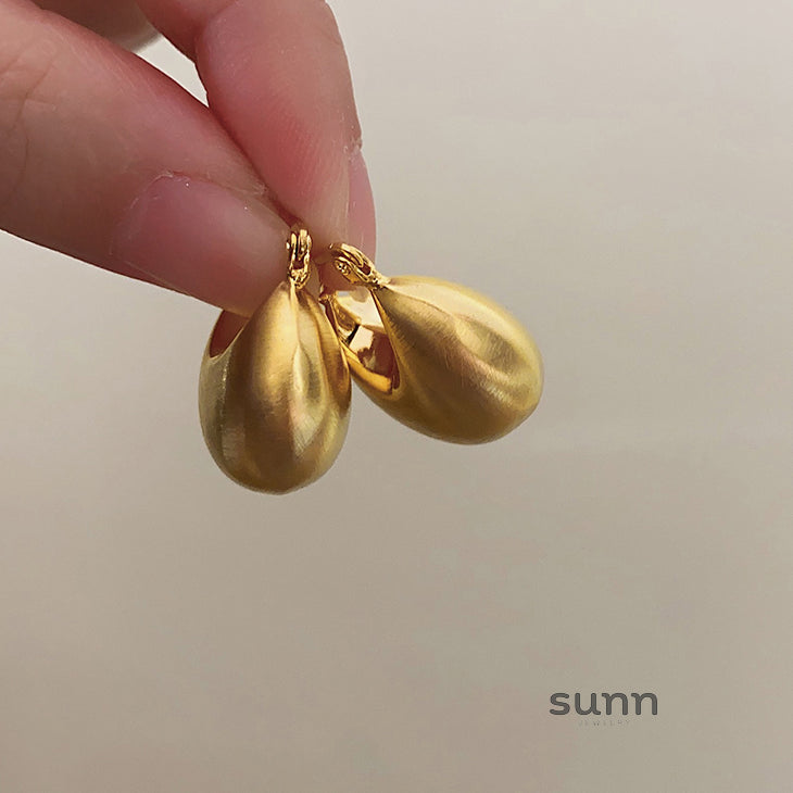 Macey Brushed Abstract Earrings [ZL09YFMF]
