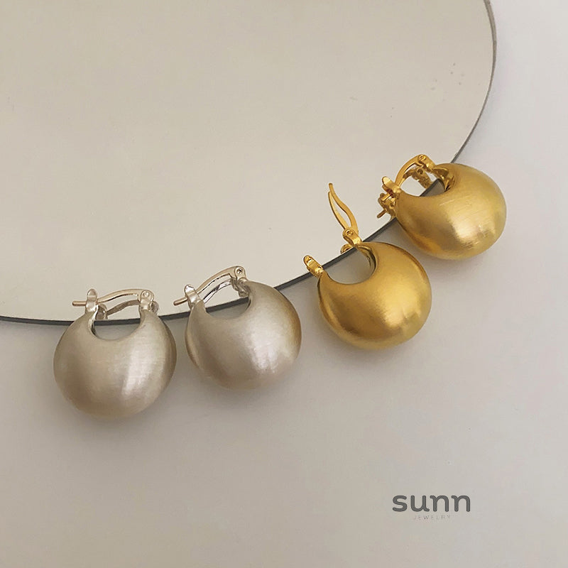Macey Brushed Abstract Earrings [5MHLATA4]