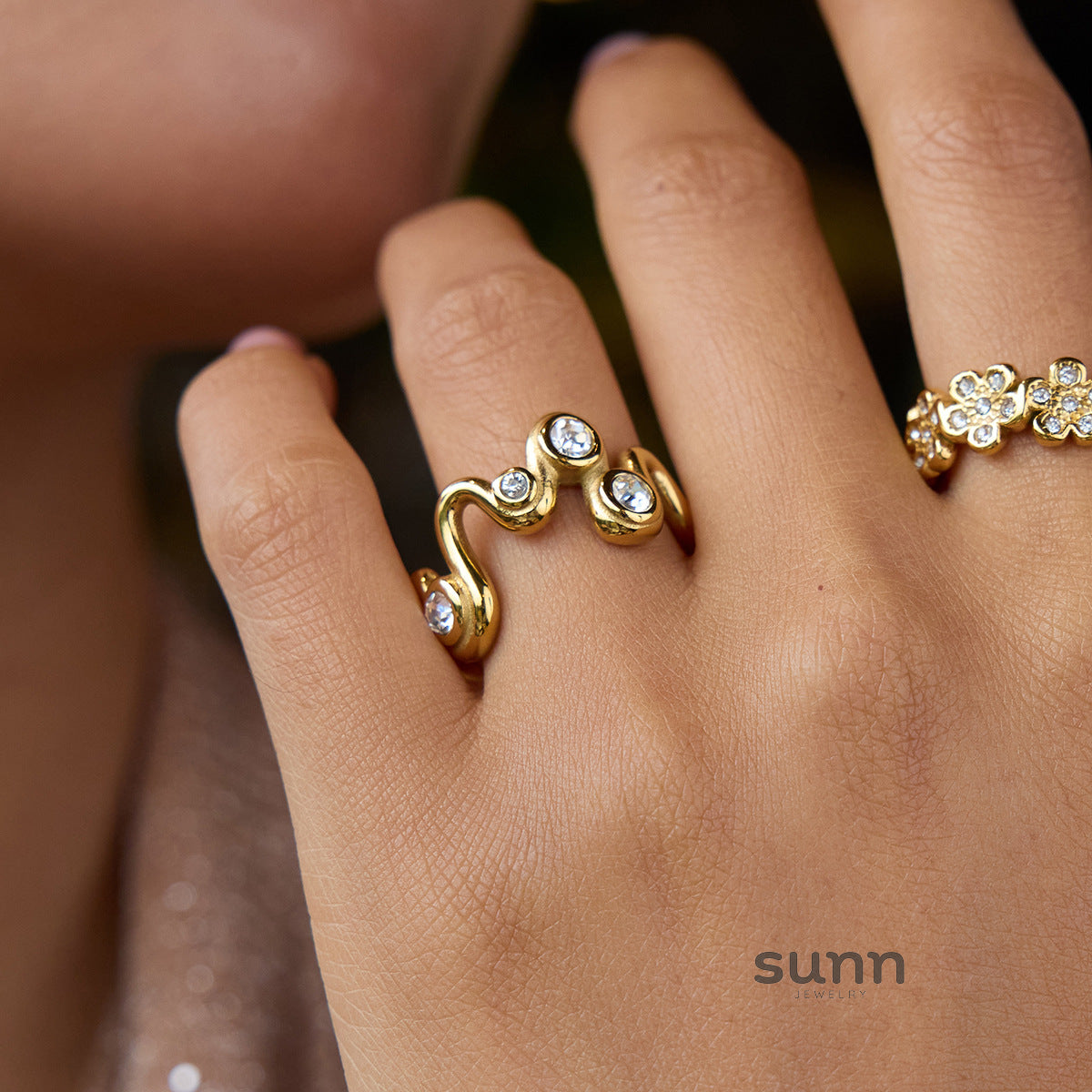 Mackayla Geometric Zircon Ring [05GVNDOT]