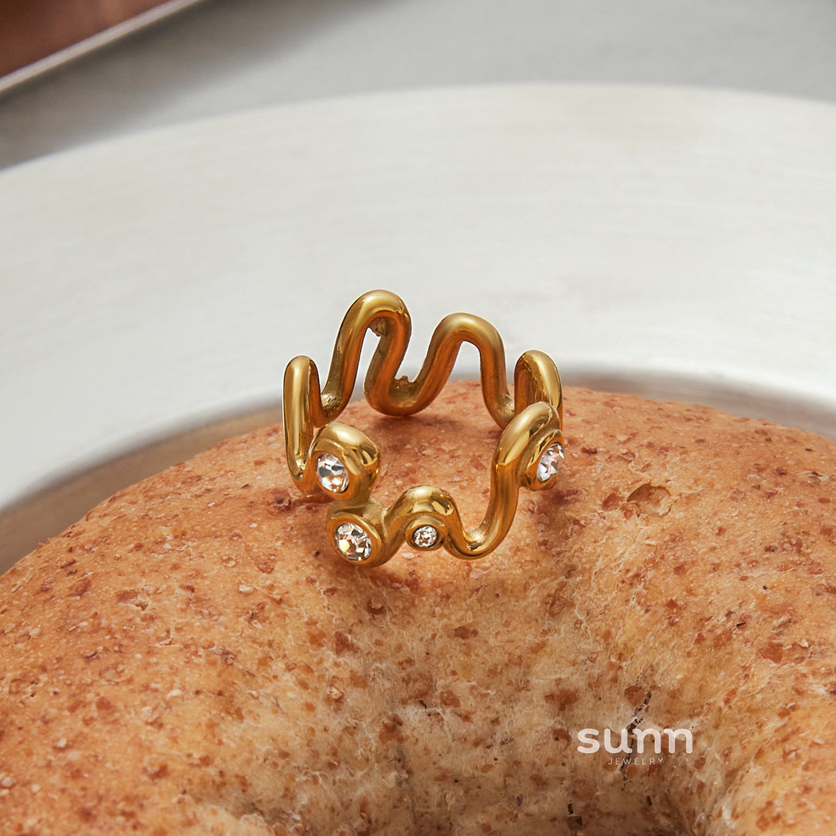 Mackayla Geometric Zircon Ring [KTKN4RR7]