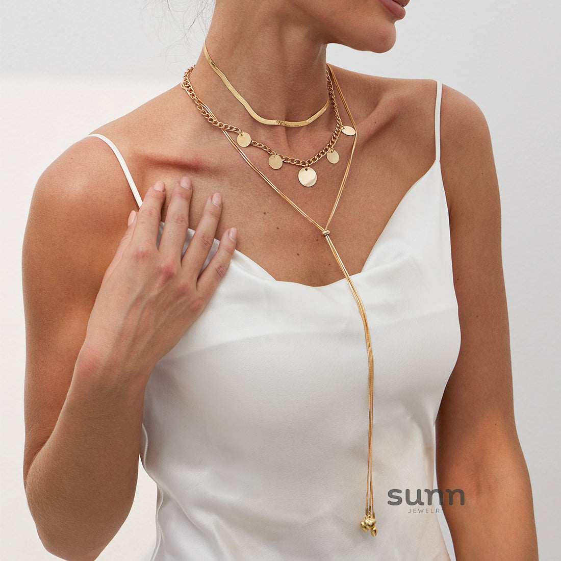 Mackayla Layered Shimmer Necklace [JIMBP61J]