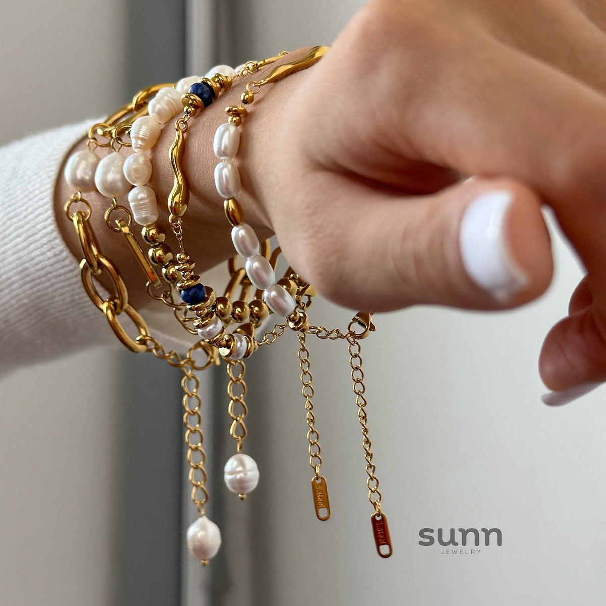 Maddalena Stacked Pearl Bracelet Set [UG57MDRK]