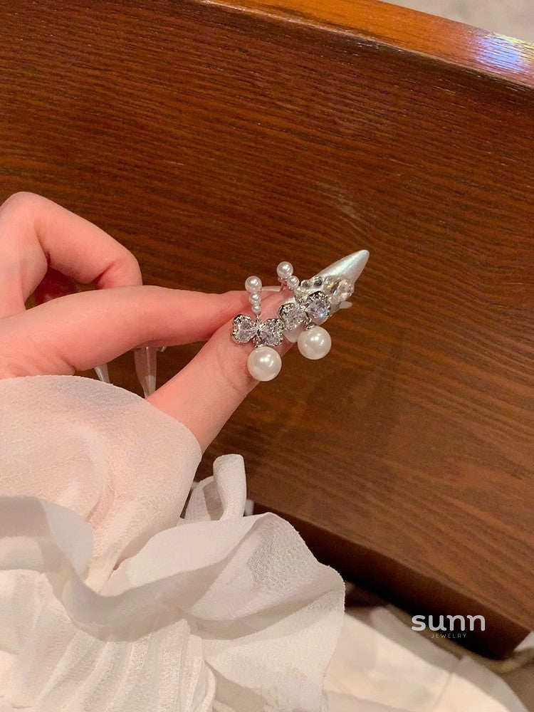 Maddison Bow Stud Earrings [HXVFEKQI]
