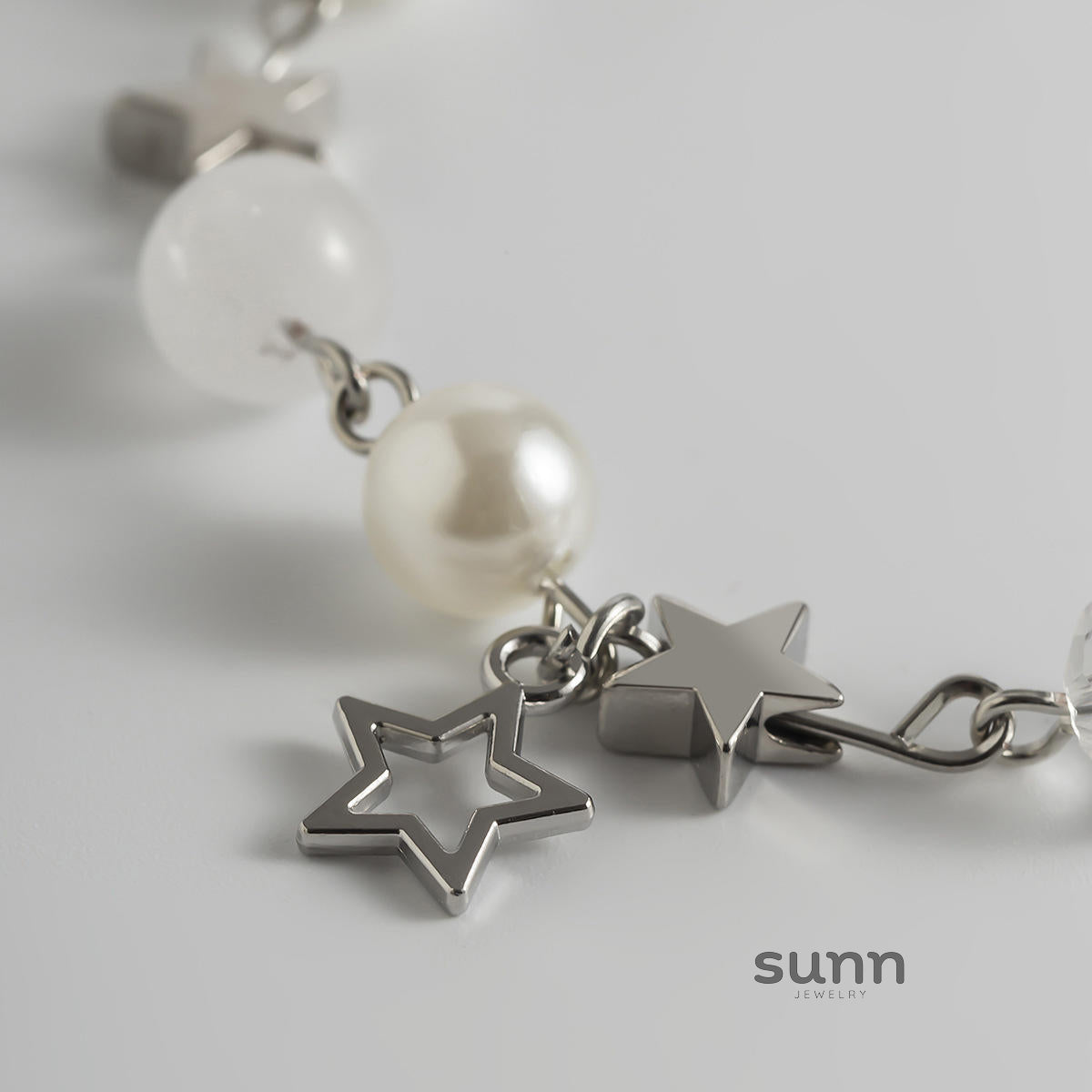 Maddyn Magnetic Charm Bracelets [LNQ8XBGX]