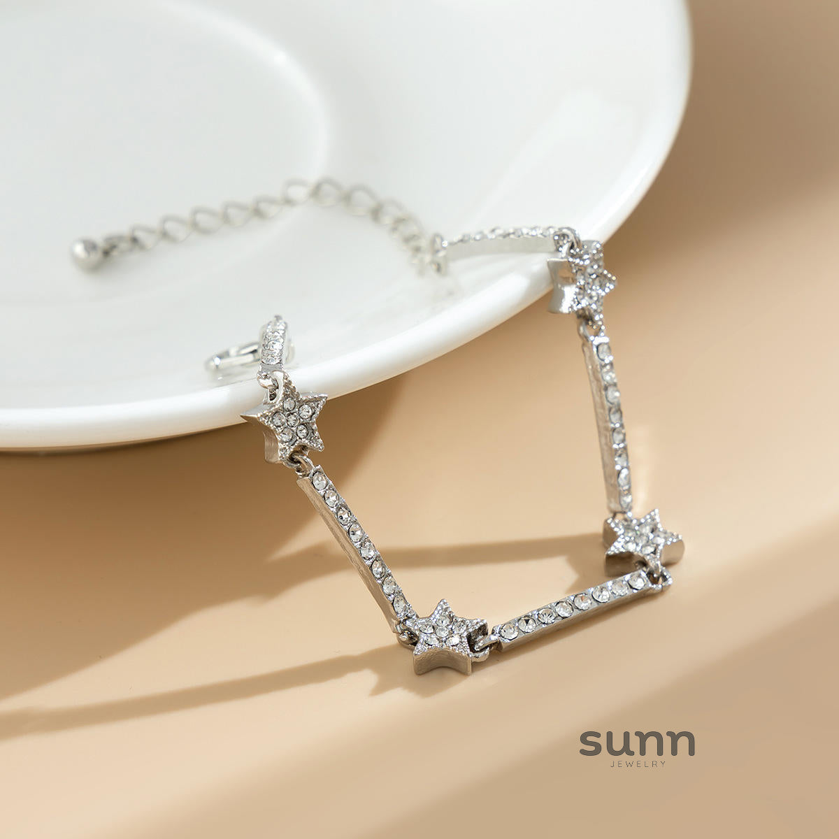 Maddyn Magnetic Charm Bracelets [8BJ9ESQJ]