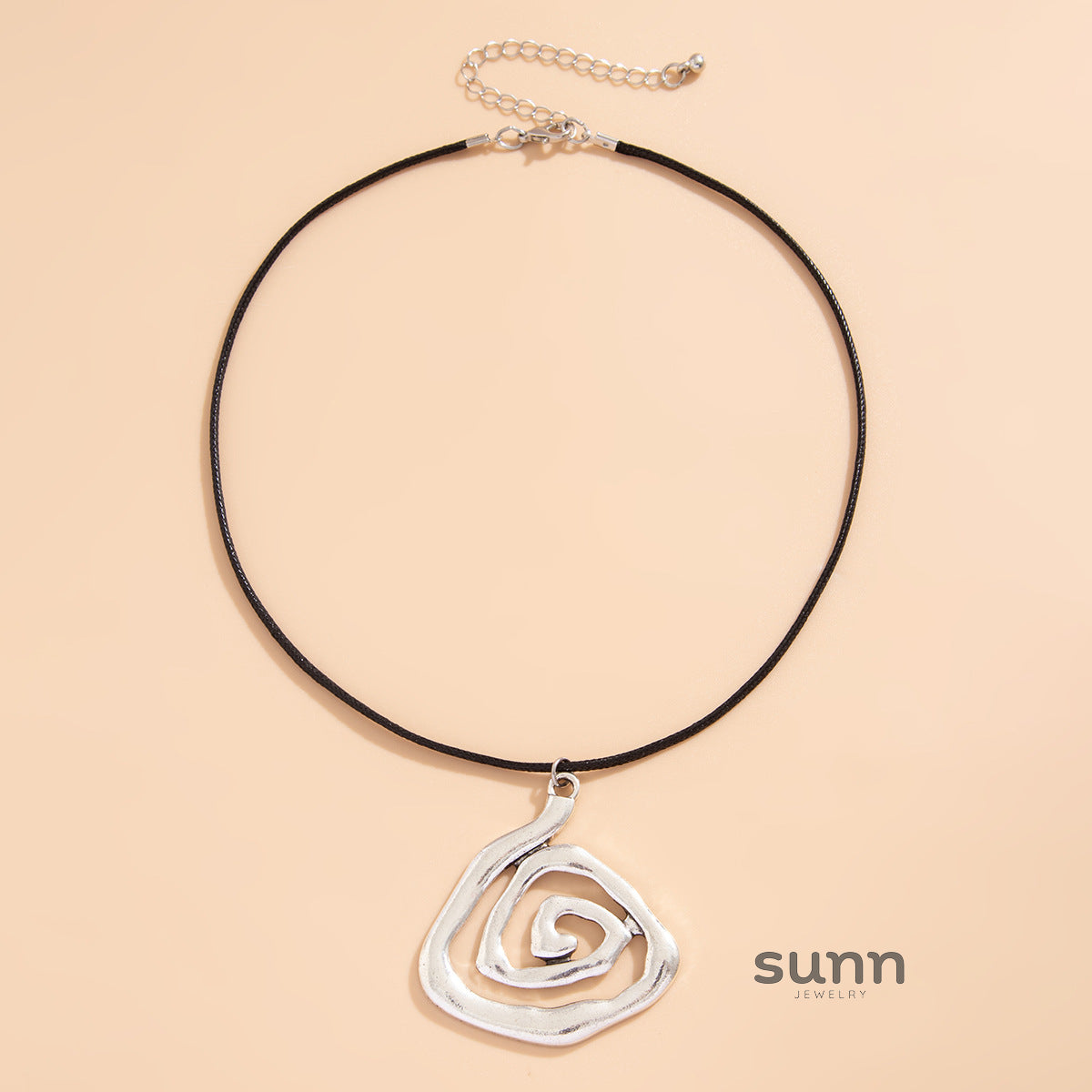 Madigan Sculptural Coil Necklace [9RMNFM6N]