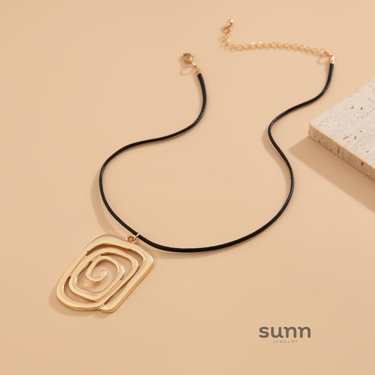 Madigan Sculptural Coil Necklace [LTK2EEAS]