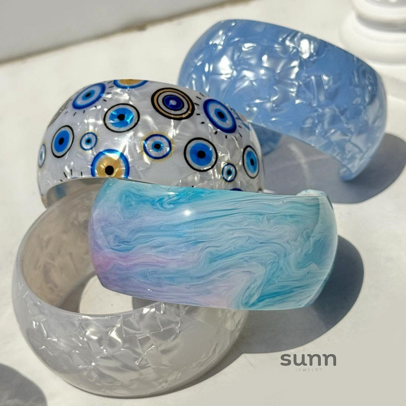 Madilyn Acetate Statement Cuff [CN2K39W0]