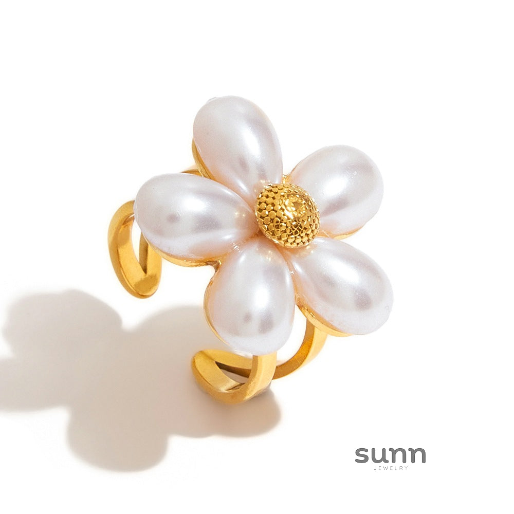 Mae Pearl Bloom Ring [XBHRQ855]