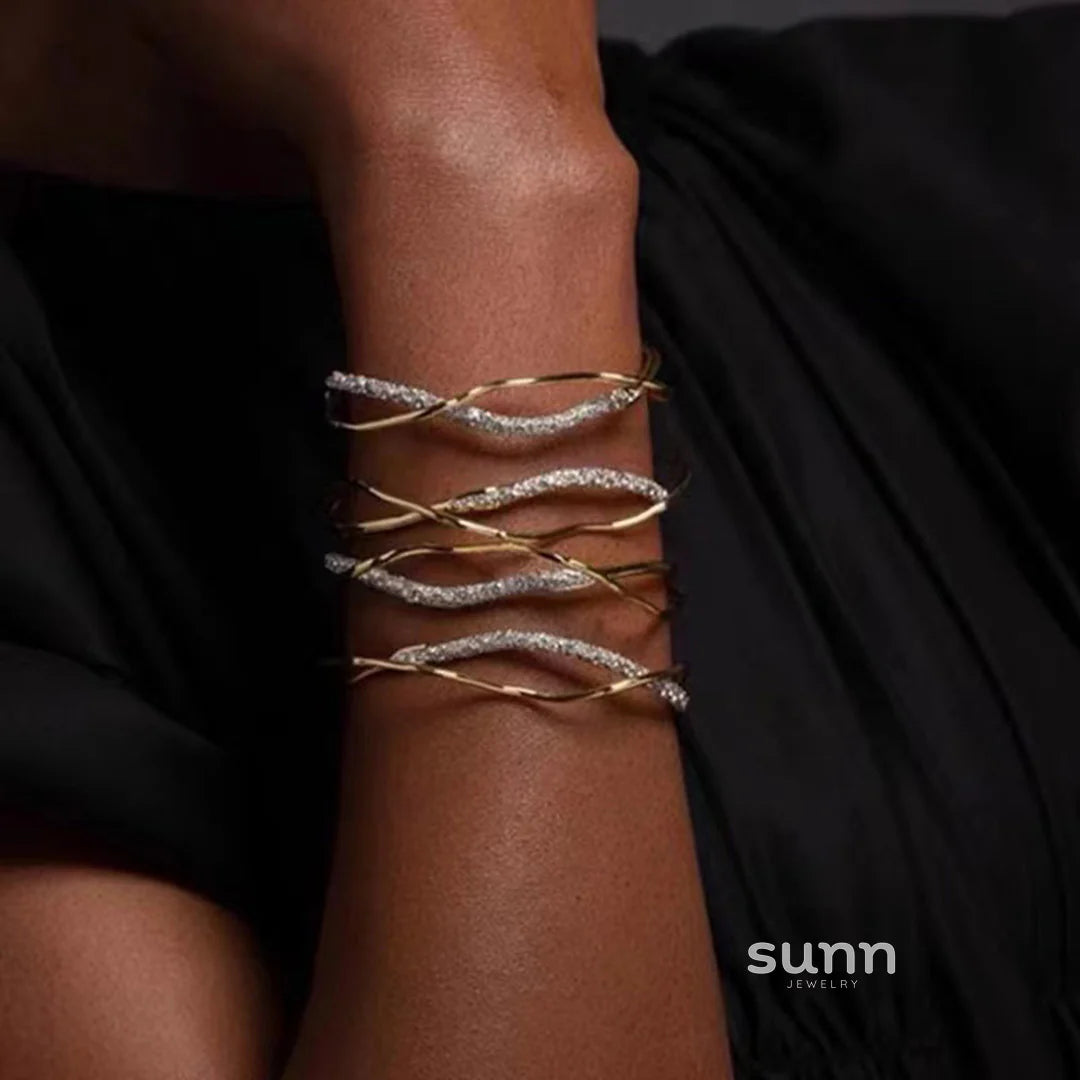 Maelee Twisted Open Cuff