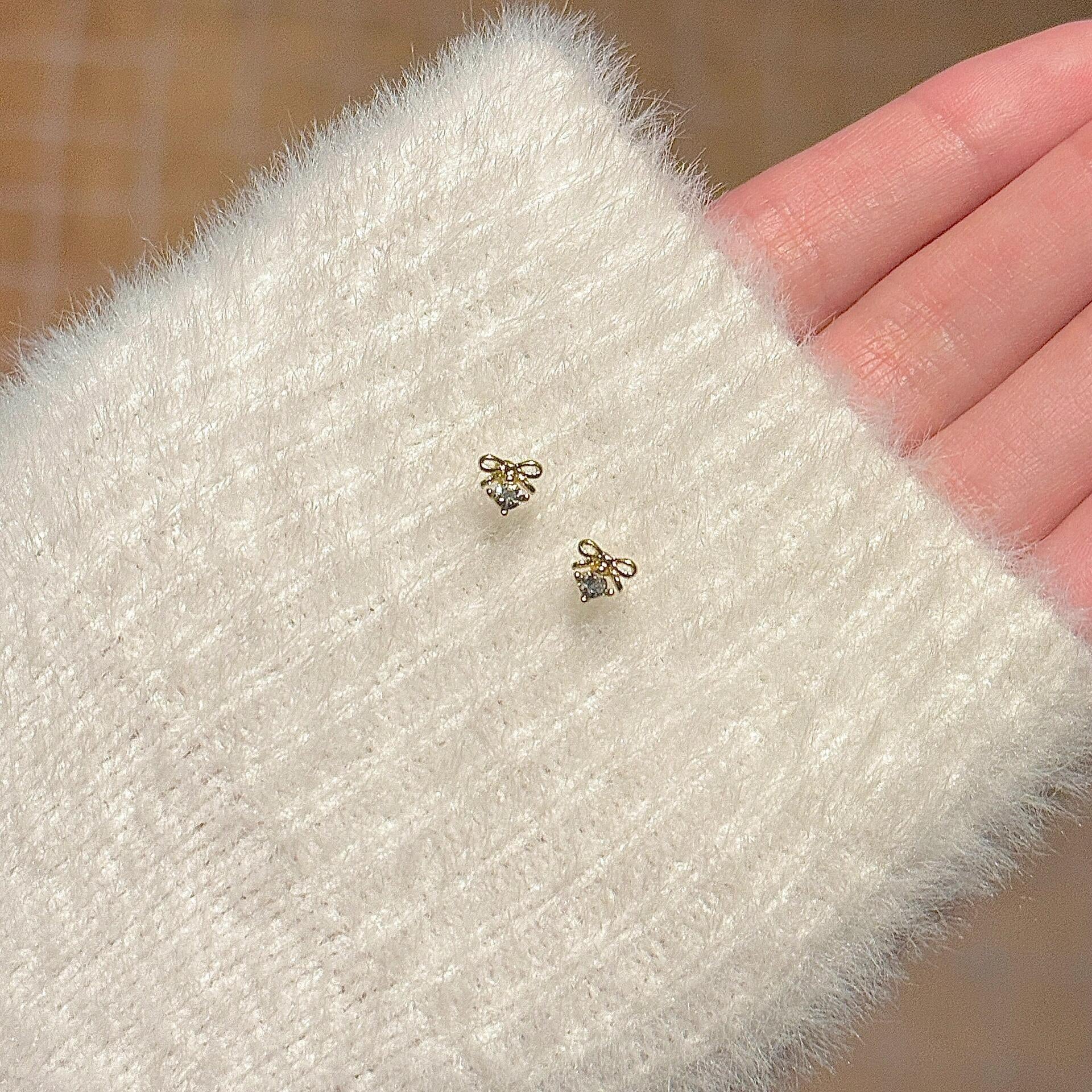 Maelie Sparkle Bow Studs