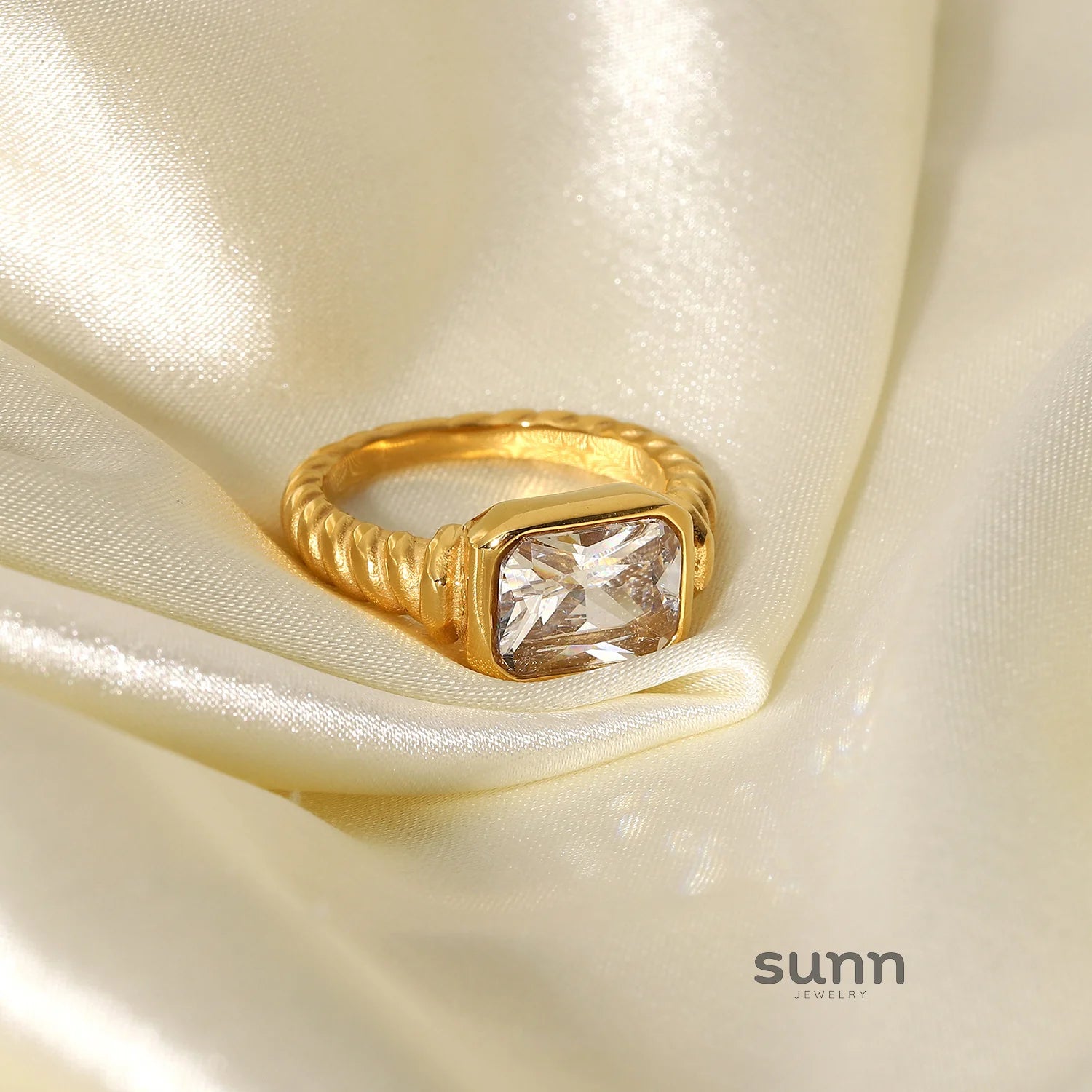 Maeve Twisted Zircon Ring