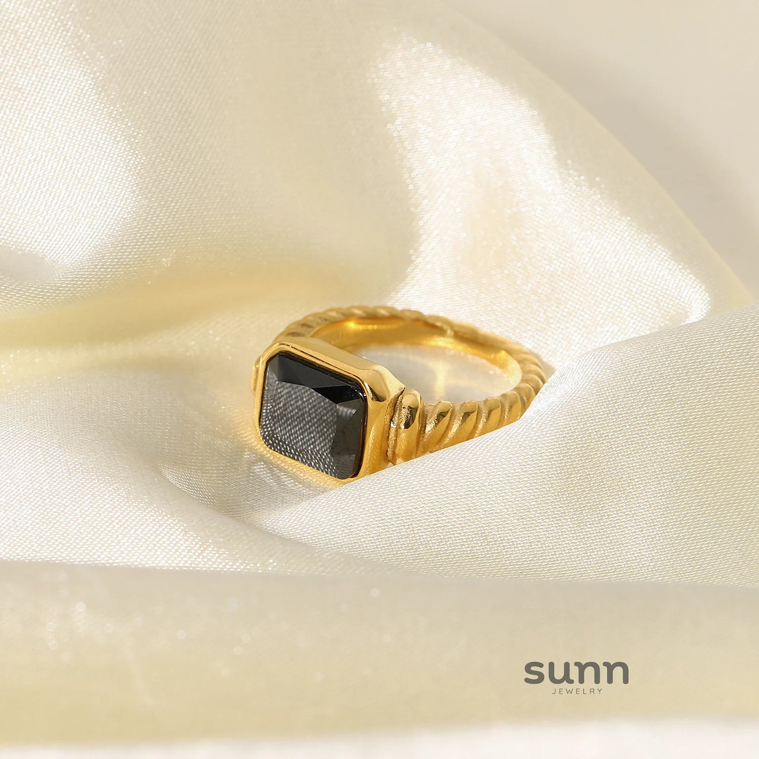 Maeve Twisted Zircon Ring