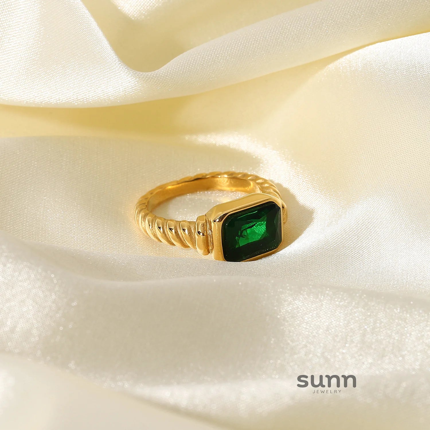 Maeve Twisted Zircon Ring