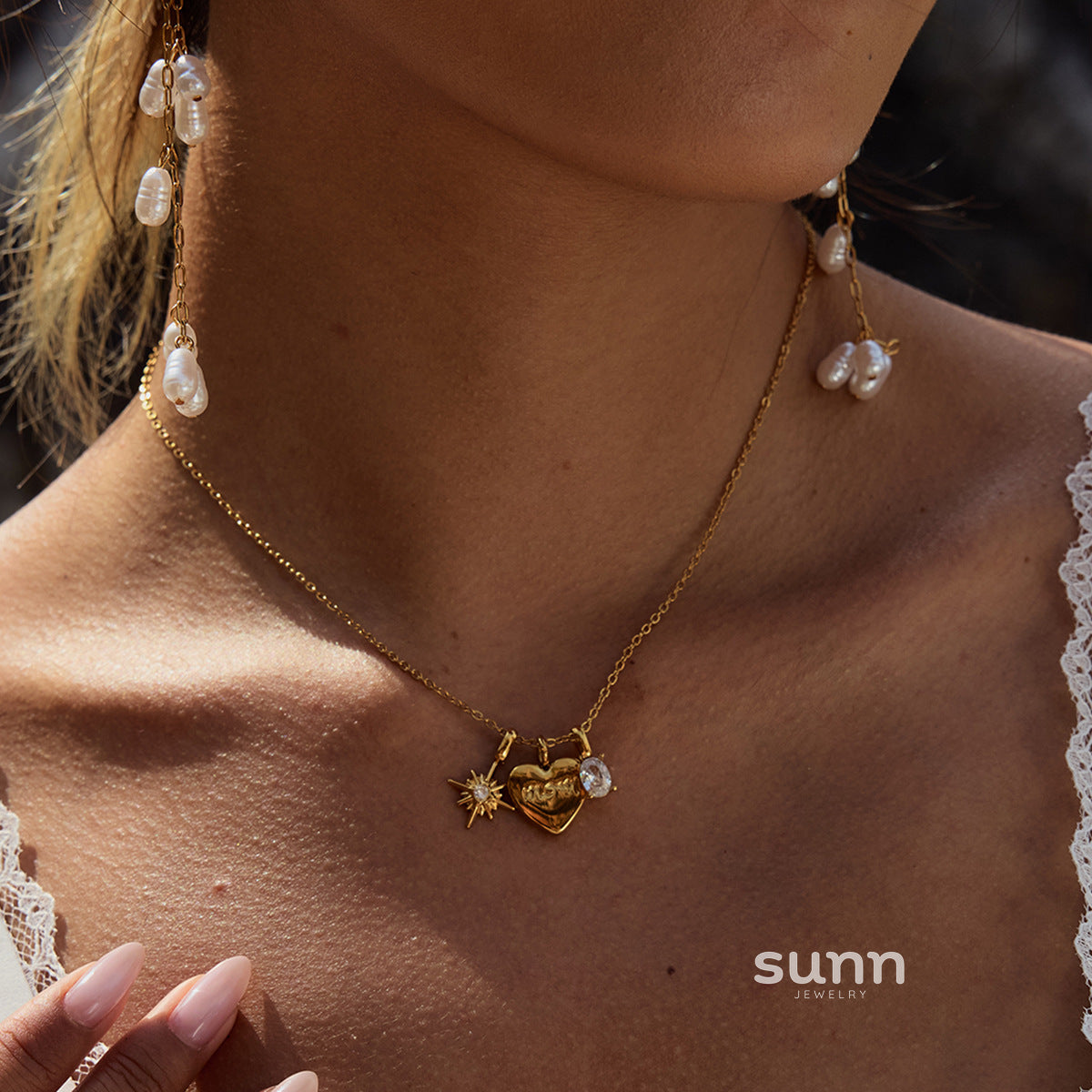Magdalena Delicate Heart Necklace [OH3B2AHT]