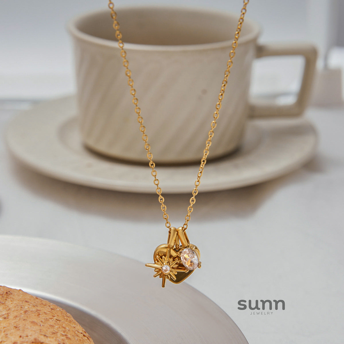 Magdalena Delicate Heart Necklace [CEWQR5VH]