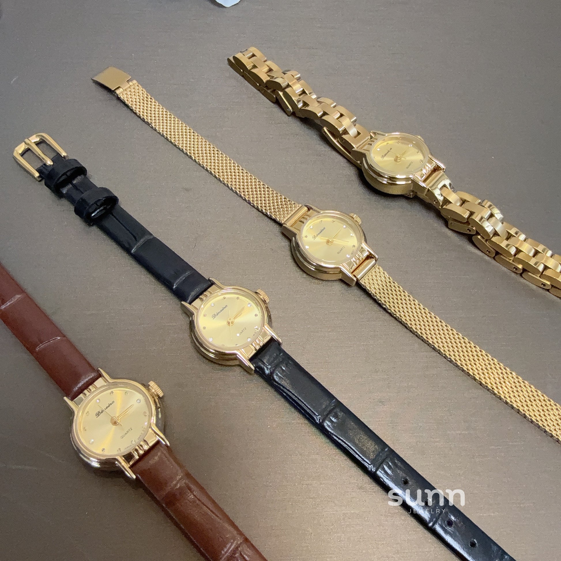 Magdalena Retro Round Watch [WDPLBJ3I]
