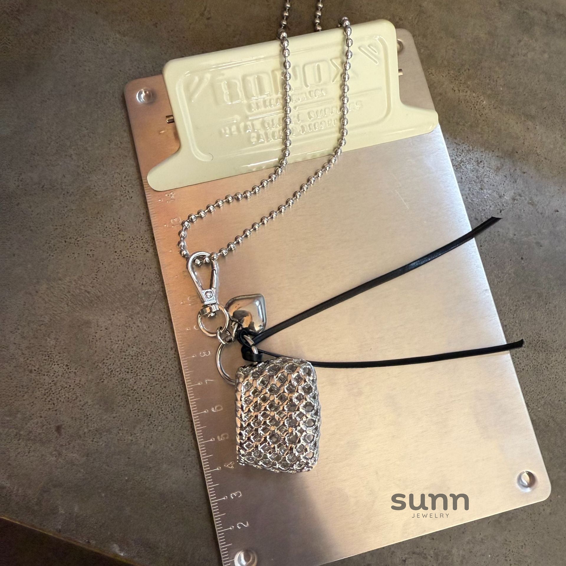 Magdalene Braided Heart Necklace [P4FP0O26]