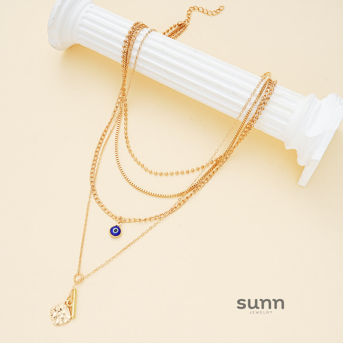Maggie Layered Charm Necklace Set [F0UTUDJD]