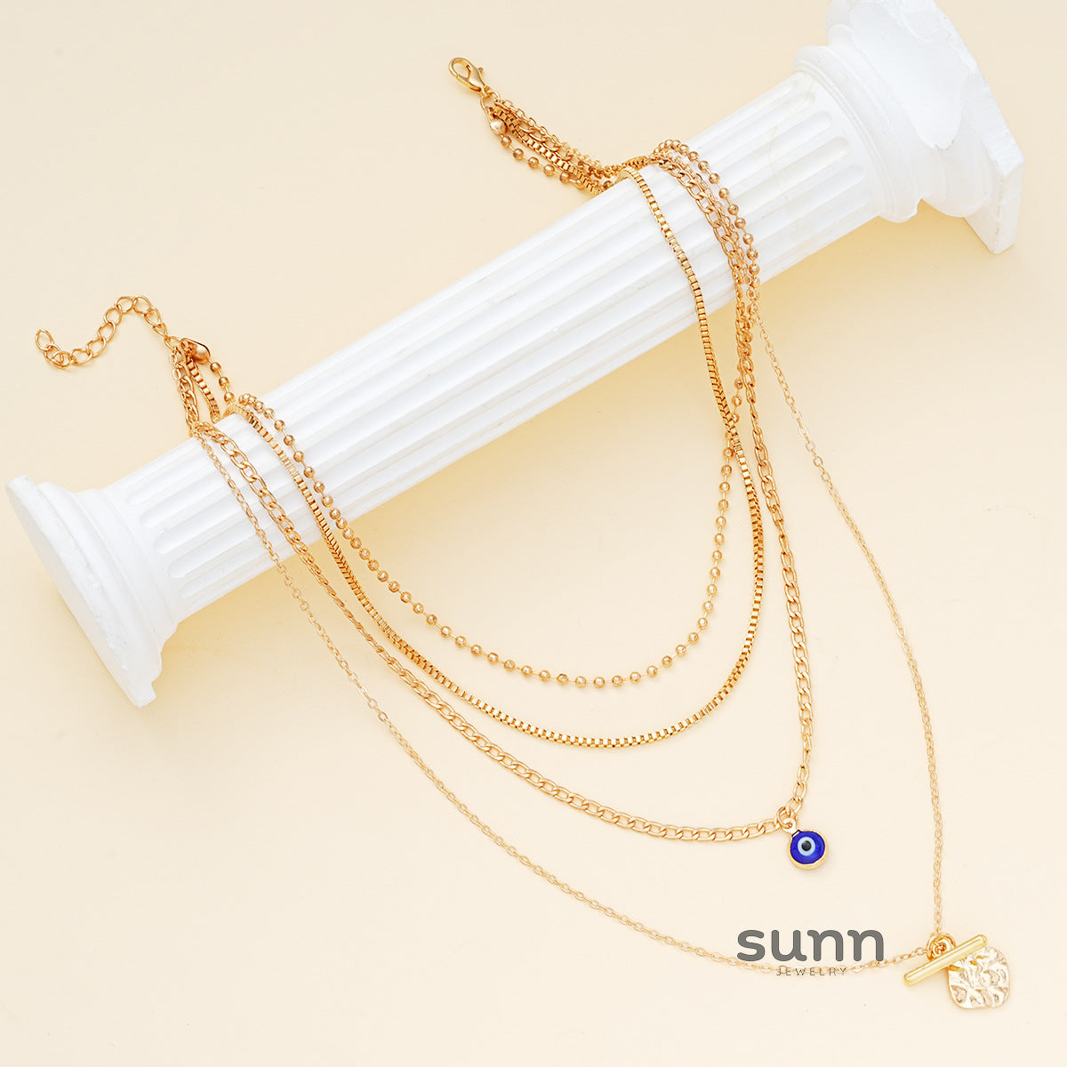 Maggie Layered Charm Necklace Set [597CRCLU]