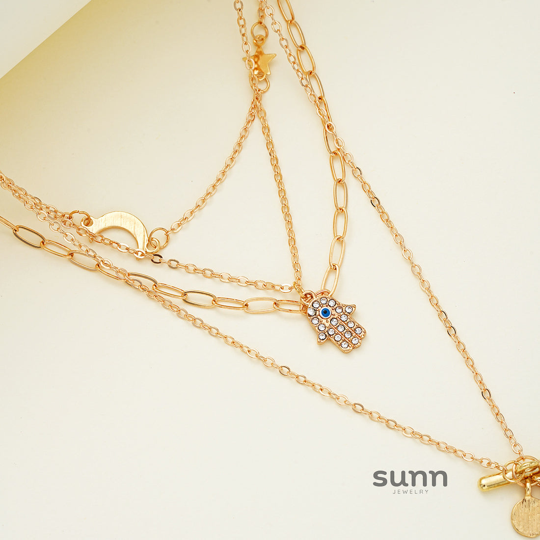 Maggie Layered Charm Necklace Set [2C04EH8L]