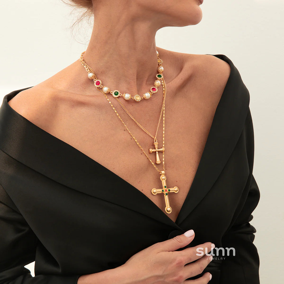 Mahi Rhinestone Cross Necklace Set
