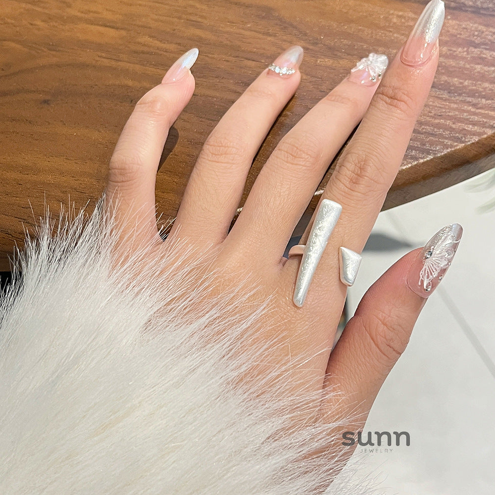 Mahogany Asymmetric Open Ring [LABC0FSB]