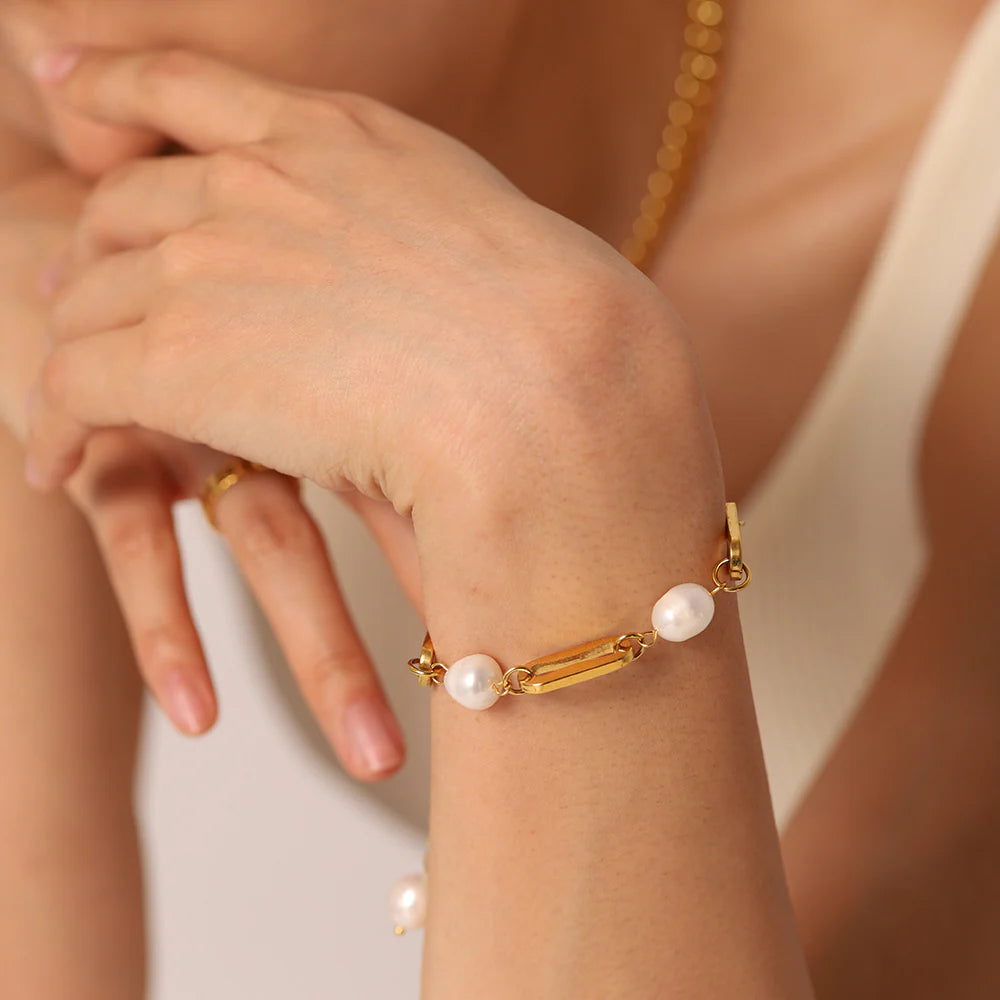 Mahogany Baroque Pearl Chain Bracelet