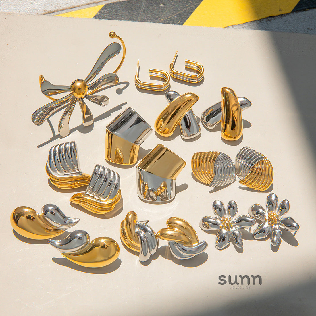 Mai Two-Tone Steel Earrings [GT4PEBEL]