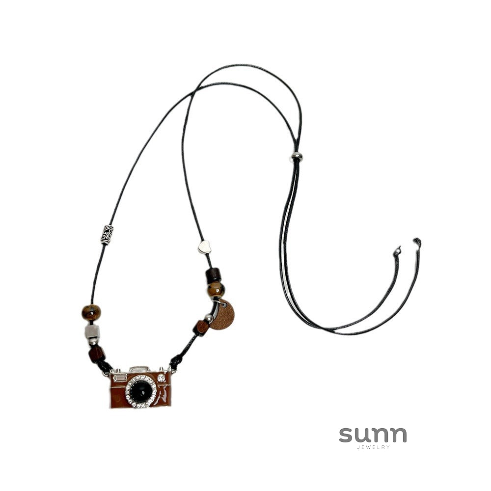 Maida Vintage Camera Necklace [QYKYDABJ]