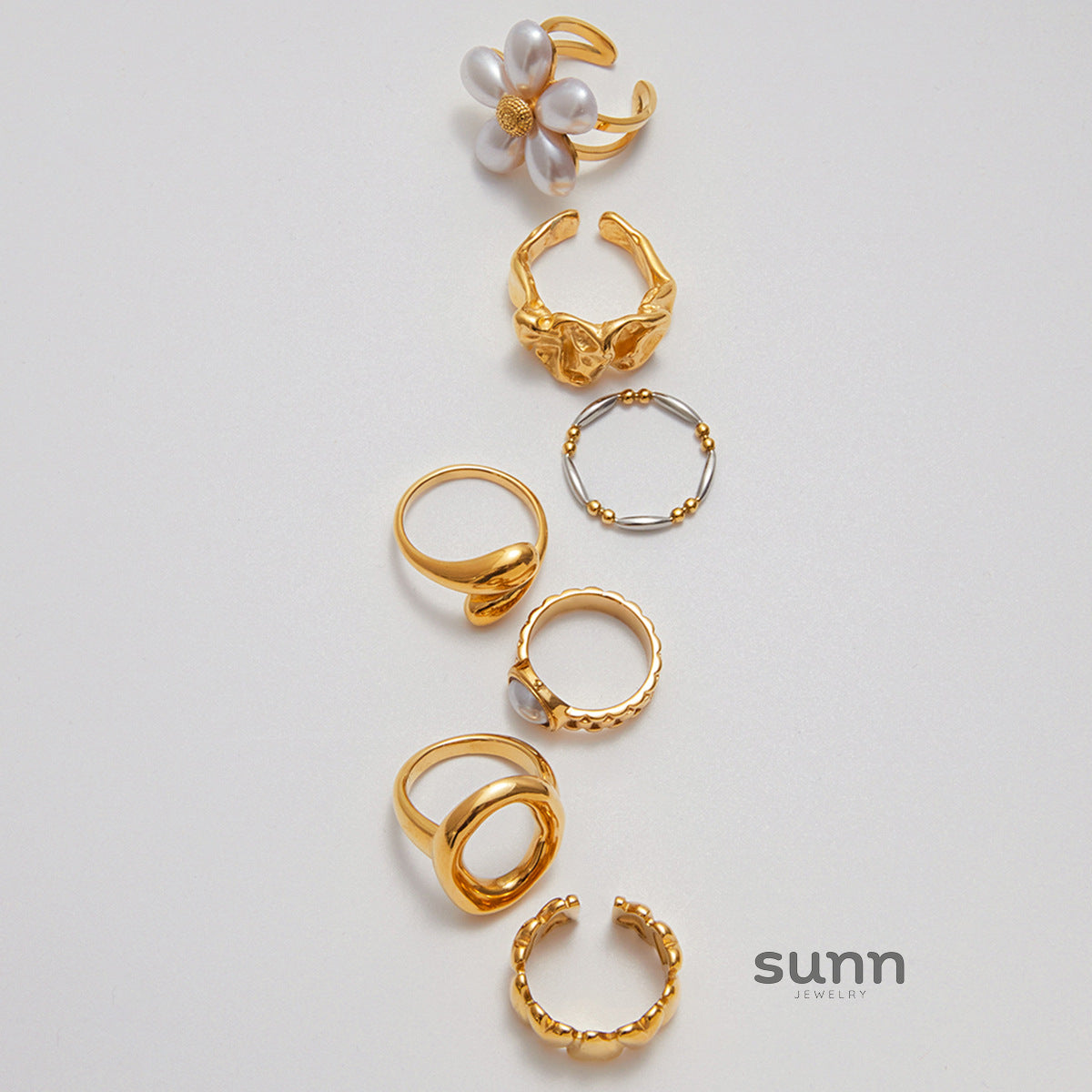 Mailyn Everlasting Pearl Ring [6T5HV5CE]