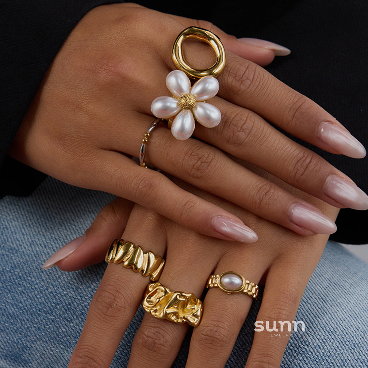 Mailyn Everlasting Pearl Ring [2XC4EQW9]