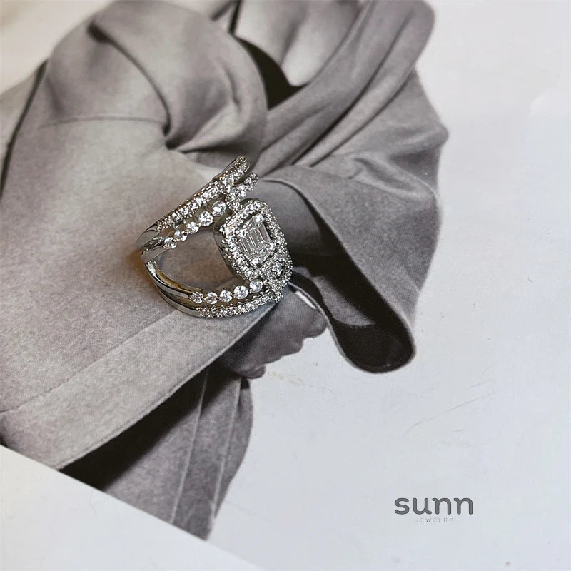 Mairead Ornate Zircon Baroque Ring