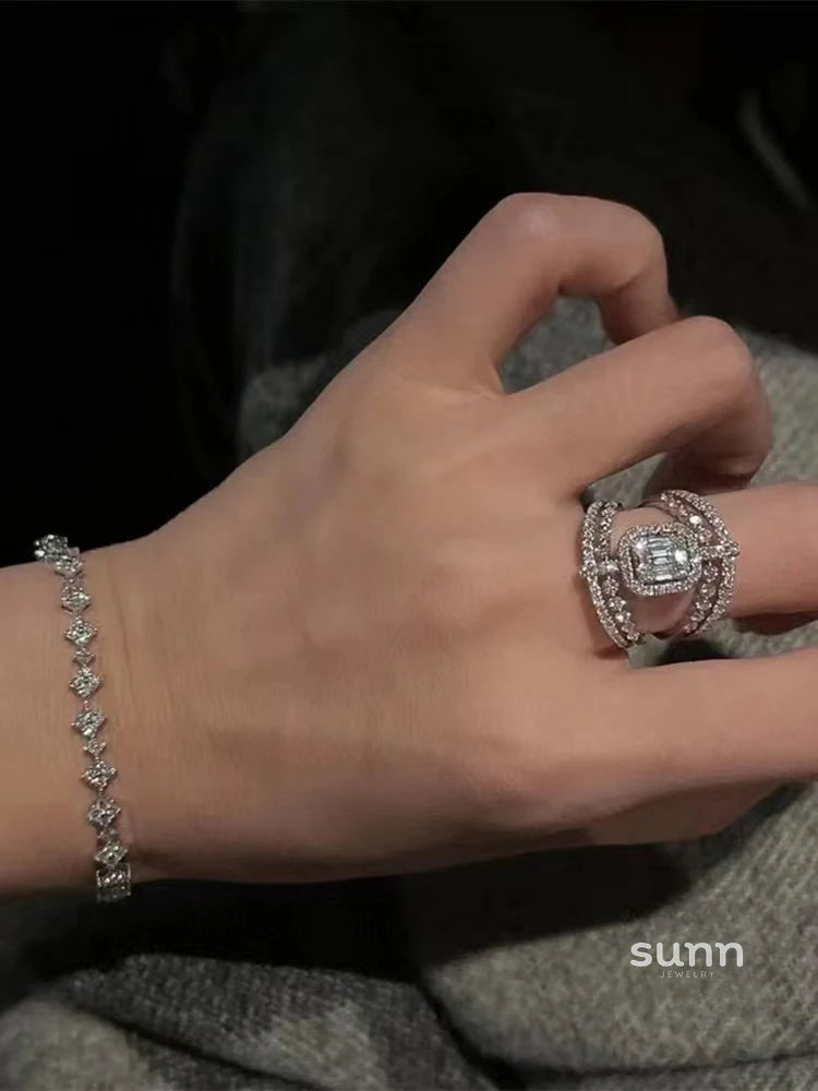 Mairead Ornate Zircon Baroque Ring
