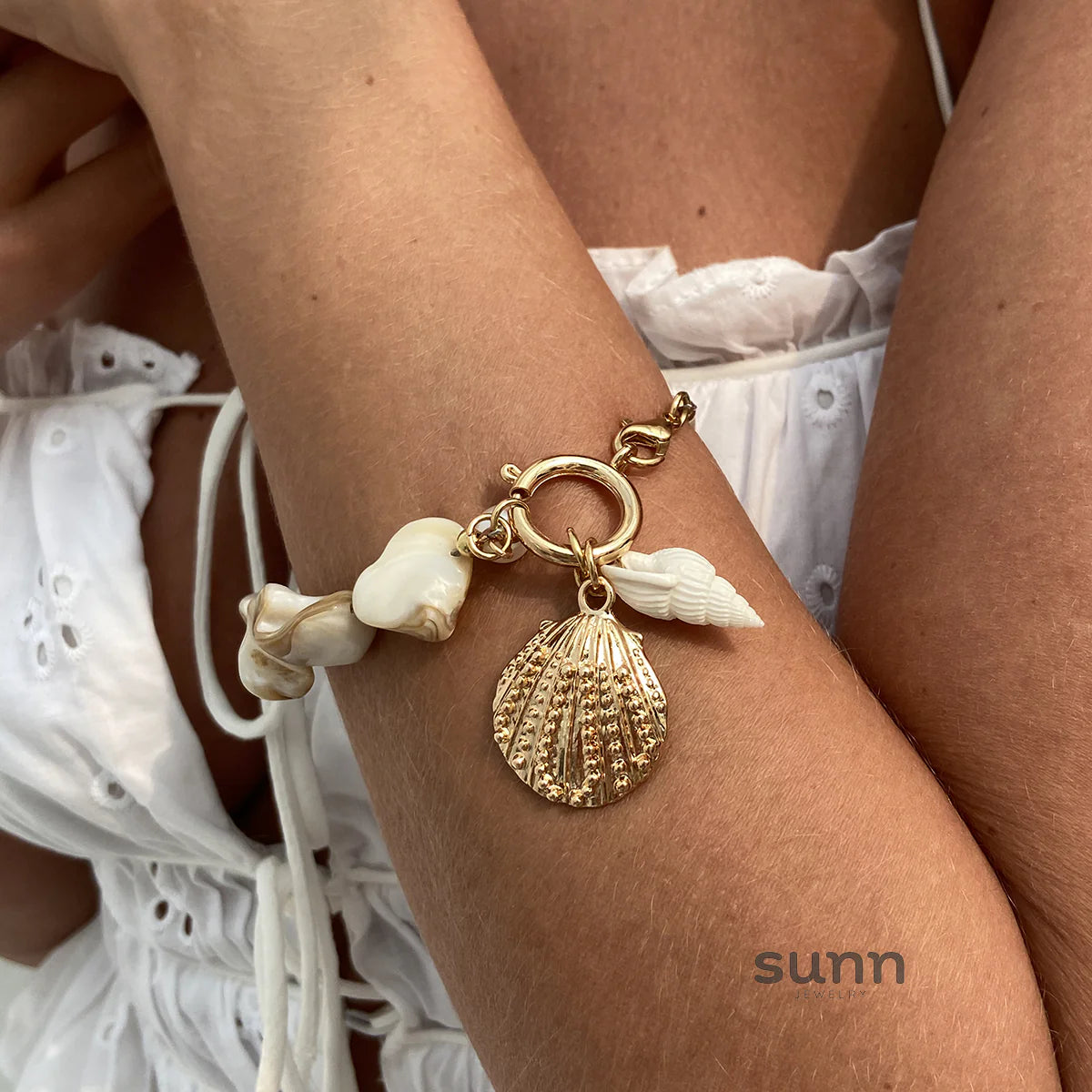 Maizee Seashell Blossom Jewelry