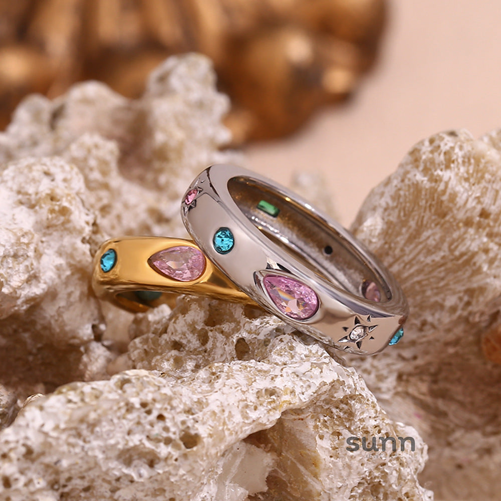 Maja Geometric Zircon Ring [CAFFDNDL]