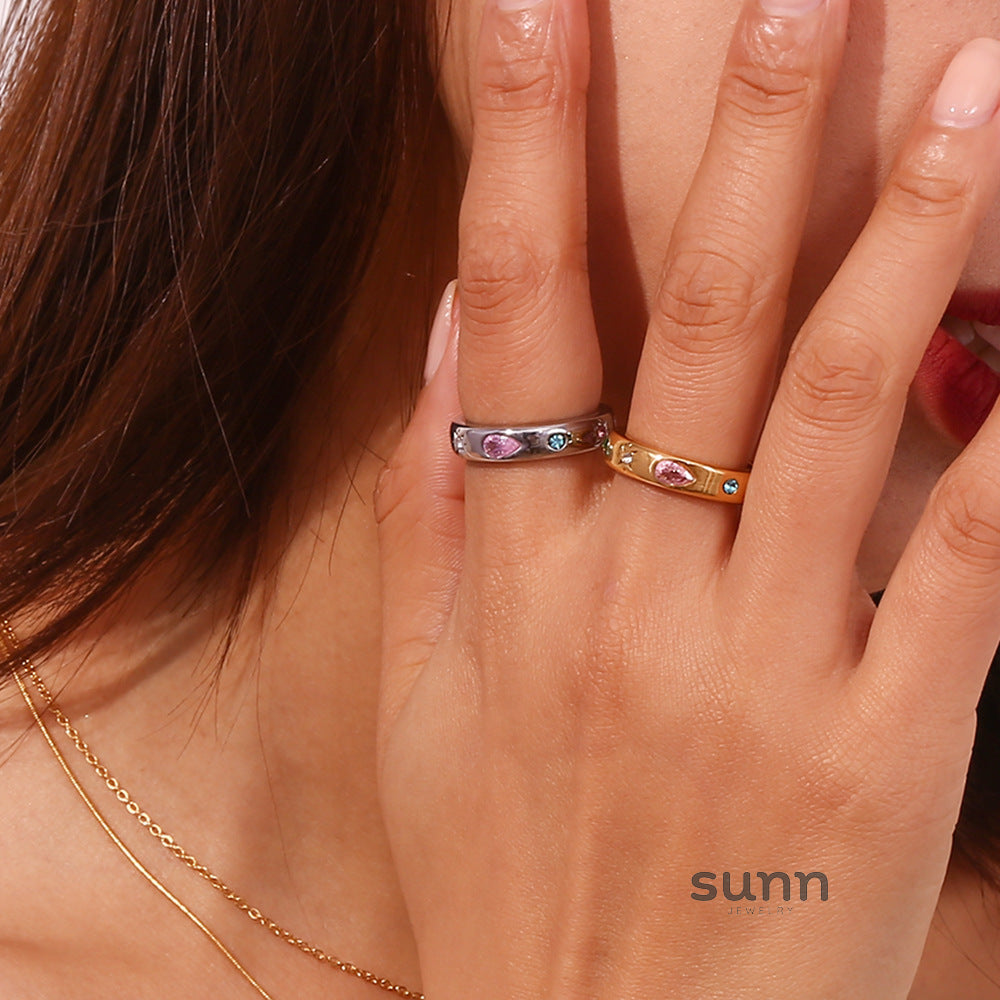 Maja Geometric Zircon Ring [9MEFZBG9]