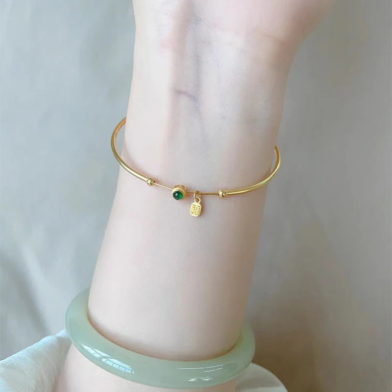 Makayla Delicate Star Bangle