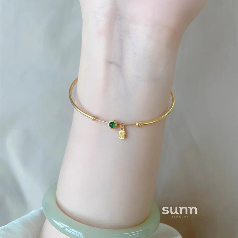 Makayla Delicate Star Bangle