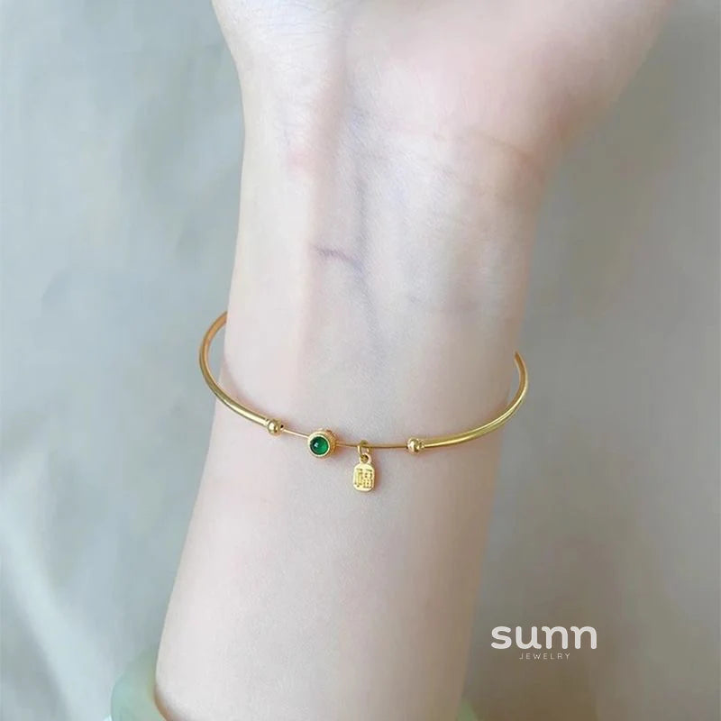 Makayla Delicate Star Bangle