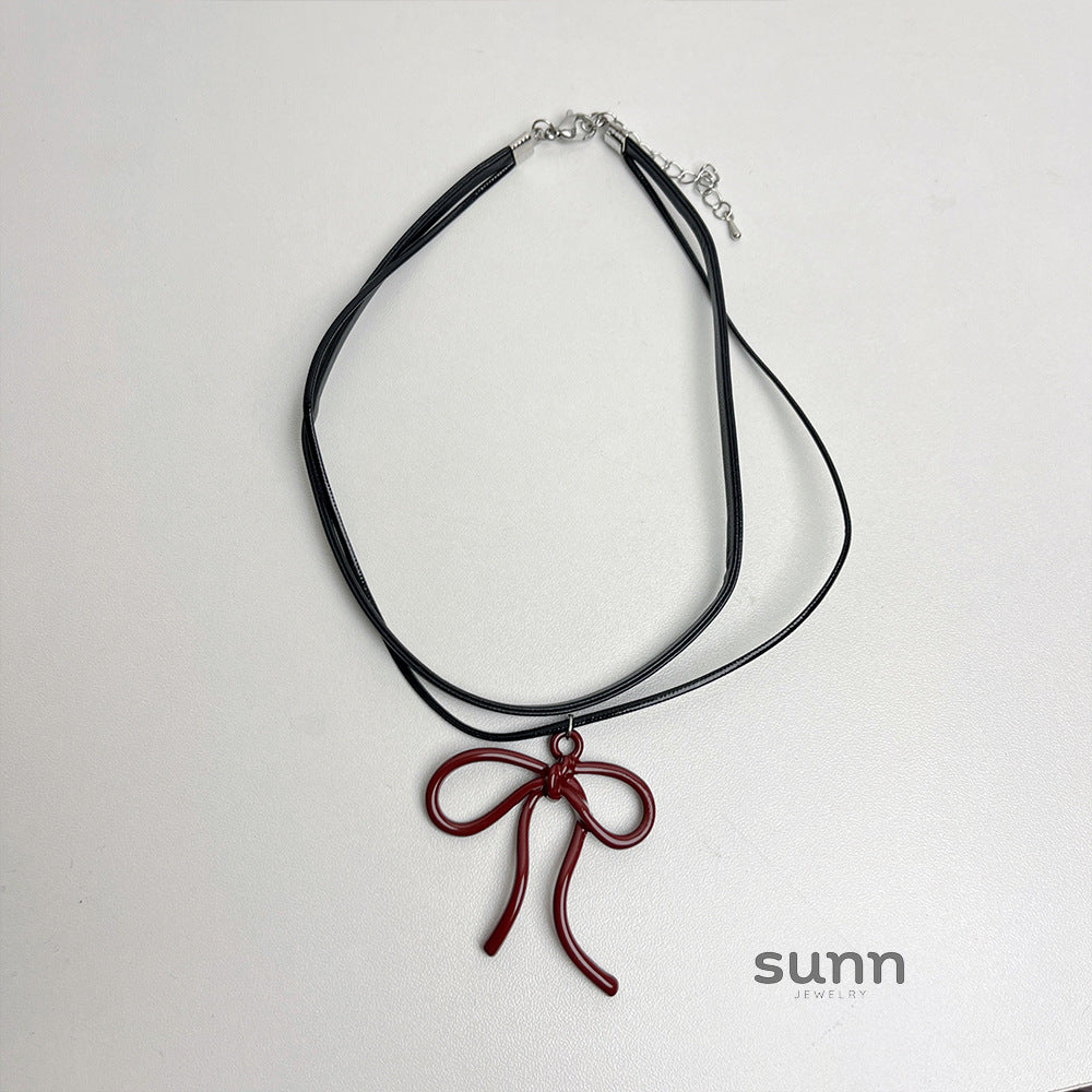 Makenna Bow Pendant Necklace [W7785T57]